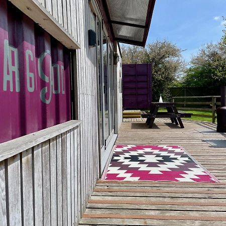 Purple Cargopod At Lee Wick Farm Cottages & Glamping Clacton-on-Sea Exterior photo